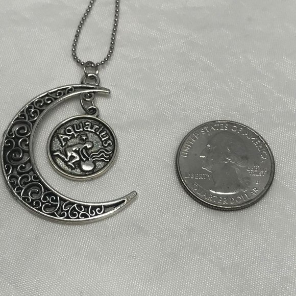 Aquarius ♒️ Filigree Crescent Moon Pendant - Picture 6 of 8